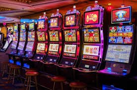 me777 login casino section showing live dealer table games on mobile
